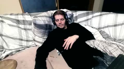 Snapshot of bponie1 chatting on November 16, 4:40 am bponie1 online show from November 16, 4:40 am