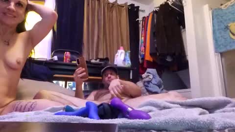 Snapshot of bpstamourconstruction1 chatting on November 30, 11:03 am bpstamourconstruction1 online show from November 30, 11:03 am