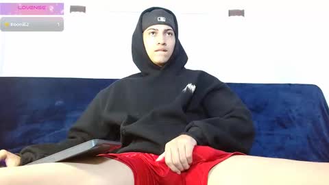 Snapshot of br4ndon_cooper chatting on September 19, 4:07 pm Brandon online show from September 19, 4:07 pm