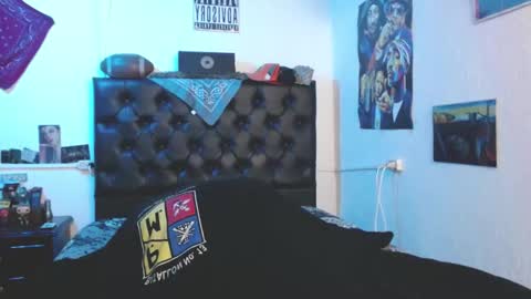 brad hot boy online show from November 12, 1:39 am