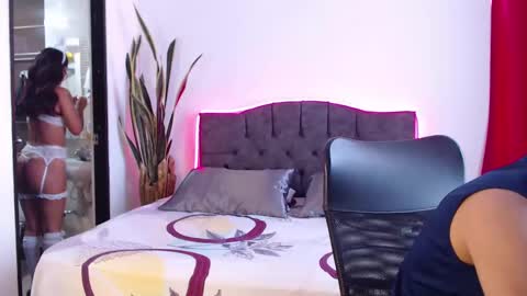 Your favorite couple and the best butt on Chatur online show from September 19, 1:56 pm