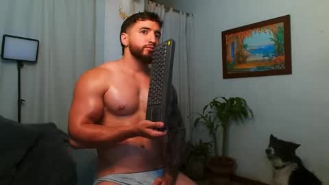 Bradley Martinez online show from April 22, 11:28 pm