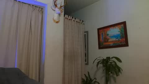 Bradley Martinez online show from July 5, 11:12 pm