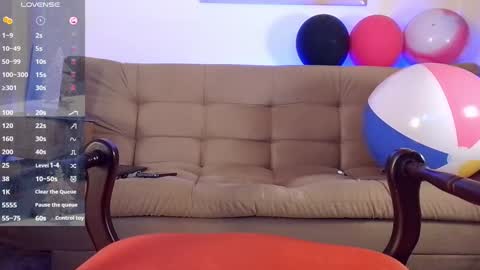 Snapshot of bradleycolton chatting on December 19, 6:56 pm Bradley Colton Independ Model online show from December 19, 6:56 pm