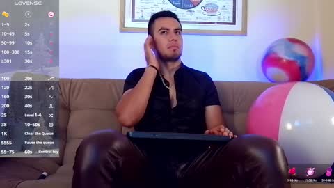Snapshot of bradleycolton chatting on January 13, 7:21 pm Bradley Colton Independ Model online show from January 13, 7:21 pm