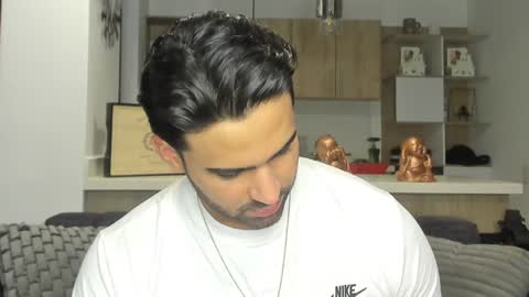 Snapshot of bradleymartin7 chatting on February 3, 11:36 pm bradleymartin7 online show from February 3, 11:36 pm