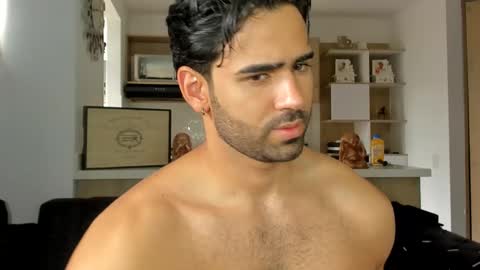 Snapshot of bradleymartin7 chatting on February 21, 9:54 pm bradleymartin7 online show from February 21, 9:54 pm