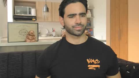 bradleymartin7 online show from November 29, 5:05 pm