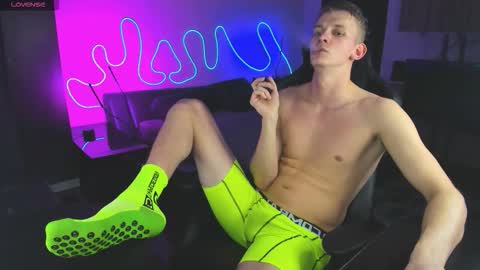 Snapshot of bradmaloney chatting on February 10, 6:56 pm brad maloney online show from February 10, 6:56 pm