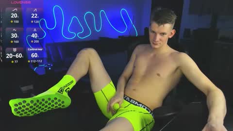 Snapshot of bradmaloney chatting on February 25, 8:18 pm brad maloney online show from February 25, 8:18 pm