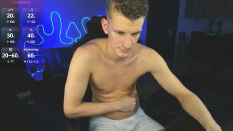 Snapshot of bradmaloney chatting on February 27, 8:42 pm brad maloney online show from February 27, 8:42 pm