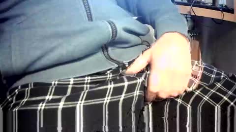 Snapshot of bram27370 chatting on December 4, 8:56 am bram27370 online show from December 4, 8:56 am