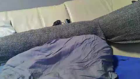 bramer8787 online show from December 7, 1:47 am