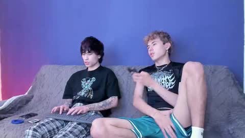 Brand online show from November 20, 6:24 am