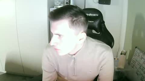 brandinator__cb online show from February 9, 8:57 pm