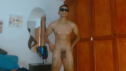 Snapshot of brandon_fs chatting on May 23, 2:17 am Brandon online show from May 23, 2:17 am