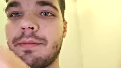 Snapshot of brandon_white_3 chatting on December 23, 12:08 pm Brandon online show from December 23, 12:08 pm