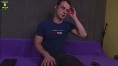 BRANDON online show from December 3, 3:33 pm