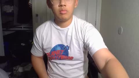 brandonsf1234340456 online show from March 22, 5:00 am