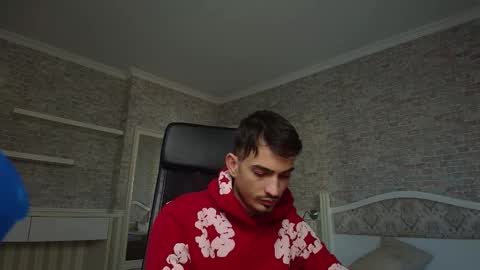 Snapshot of brandontatex chatting on January 28, 10:02 am BrandonTateX online show from January 28, 10:02 am