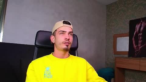 Snapshot of brandontatex chatting on February 19, 3:38 pm BrandonTateX online show from February 19, 3:38 pm