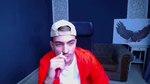 Snapshot of brandontatex chatting on September 18, 9:44 am BrandonTateX online show from September 18, 9:44 am