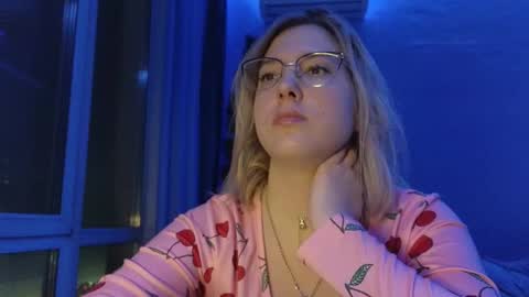 Belle  online show from January 11, 1:27 pm