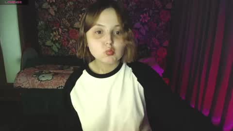Snapshot of brandylamran chatting on July 10, 6:10 pm meow online show from July 10, 6:10 pm