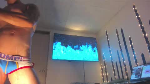 Snapshot of branfonhot chatting on September 26, 5:33 am Instagram twitter BRAN LOPEZ online show from September 26, 5:33 am
