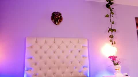 Snapshot of brann_tadzio chatting on January 6, 6:52 pm online show from January 6, 6:52 pm