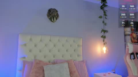 Snapshot of brann_tadzio chatting on February 1, 12:26 pm online show from February 1, 12:26 pm