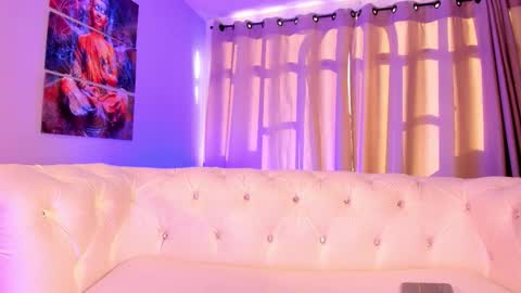 Snapshot of brann_tadzio chatting on December 1, 8:47 pm online show from December 1, 8:47 pm