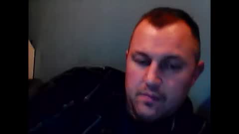 Snapshot of brasso1982 chatting on November 4, 10:09 pm willywinker online show from November 4, 10:09 pm