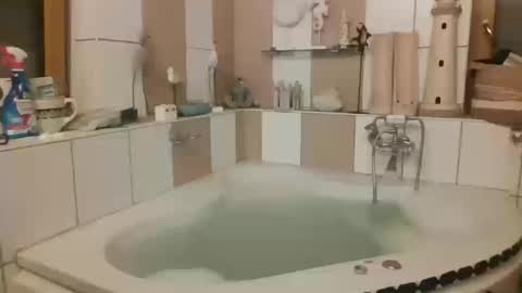 brate1899 online show from March 12, 1:28 pm