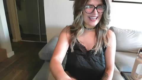 BrattyBarbieBabe online show from July 27, 1:12 am