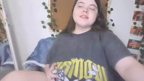 Snapshot of brattyprincess_emma chatting on September 20, 6:09 pm Emma online show from September 20, 6:09 pm