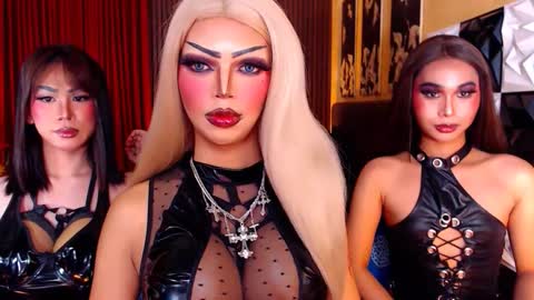 Snapshot of brattzvenice chatting on March 19, 8:35 pm brattzvenice online show from March 19, 8:35 pm