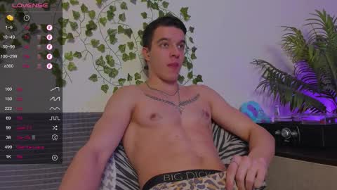 Johny Bravo online show from February 7, 5:27 pm