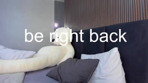 Snapshot of braxiboy chatting on February 23, 8:28 am Brax online show from February 23, 8:28 am