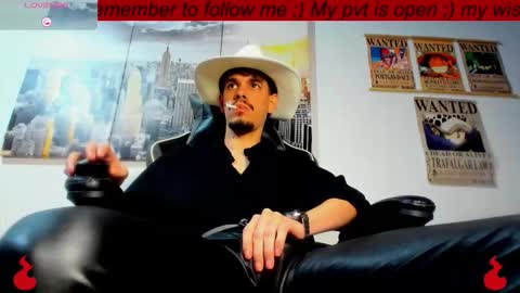 Snapshot of brayhambrown chatting on March 27, 11:04 pm brayhambrown online show from March 27, 11:04 pm
