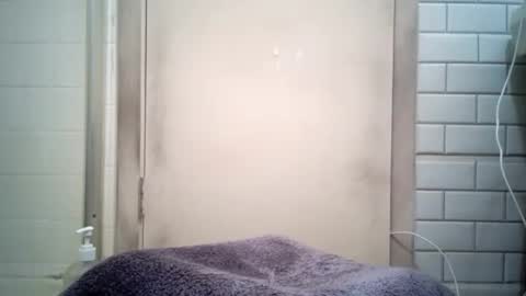 Snapshot of brazilfit420 chatting on September 18, 9:39 pm hard like rock online show from September 18, 9:39 pm