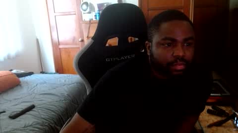 Snapshot of breadw1nnah chatting on June 1, 6:42 pm Breadw1nnah online show from June 1, 6:42 pm