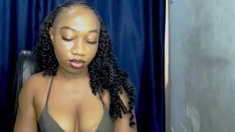 brealove_ online show from December 4, 9:18 am