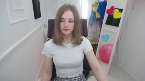 Bree online show from April 27, 1:20 pm