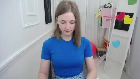 Snapshot of bree_sky chatting on May 28, 11:18 am Bree online show from May 28, 11:18 am