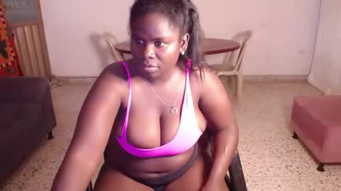 Snapshot of breestaarrs chatting on January 14, 8:20 am Valentina online show from January 14, 8:20 am