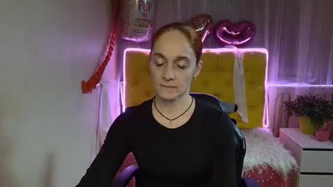 Snapshot of breeterner chatting on February 27, 5:13 am breeterner online show from February 27, 5:13 am