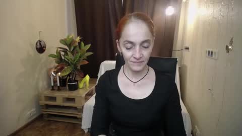 Snapshot of breeterner chatting on March 8, 5:07 am breeterner online show from March 8, 5:07 am