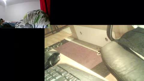 Snapshot of bremer64 chatting on December 10, 7:05 am bremer64 online show from December 10, 7:05 am