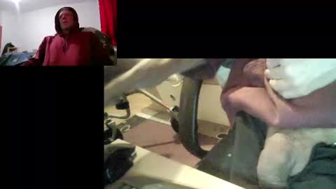 Snapshot of bremer64 chatting on February 24, 8:49 am bremer64 online show from February 24, 8:49 am